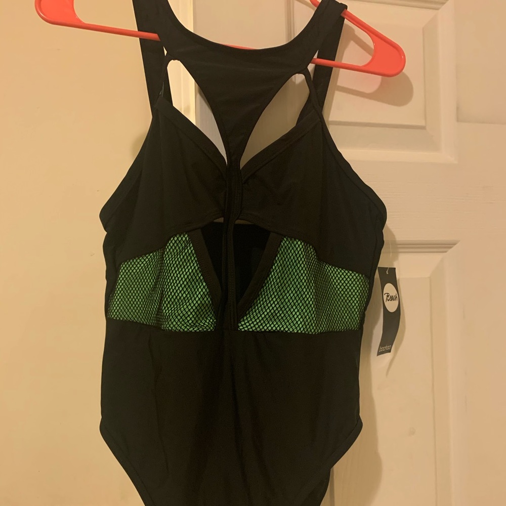 One piece mesh insert swimsuit